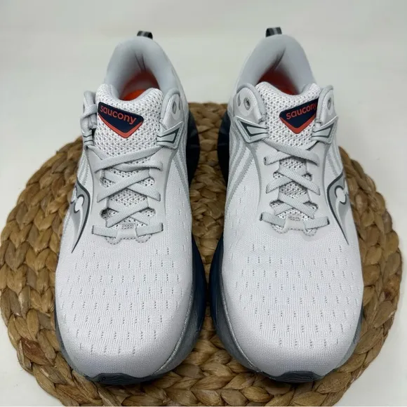 Saucony Triumph 22 Men's Running Shoes Cloud Navy Size 10.5 WIDE Men's