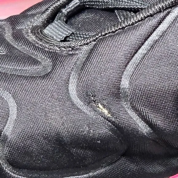 Size 10 Nike Air Max 720 Men Shoes Black‎ Pink Lace Up Running Trainer Sneaker