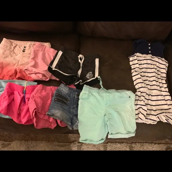 Size 6&amp;7/8 clothes shoes sizes 12-1.5