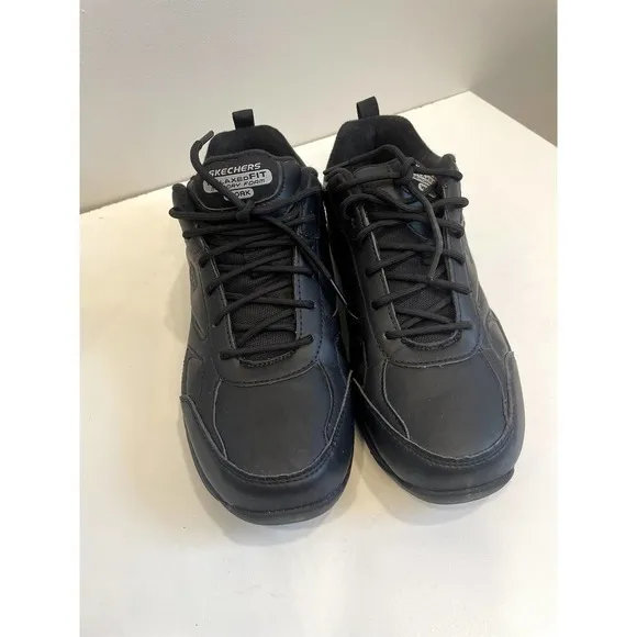 Skechers Dighton Work Shoes size 10