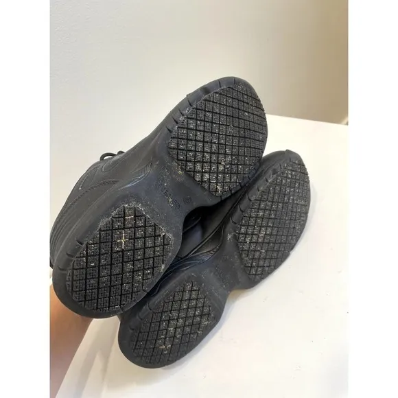 Skechers Dighton Work Shoes size 10