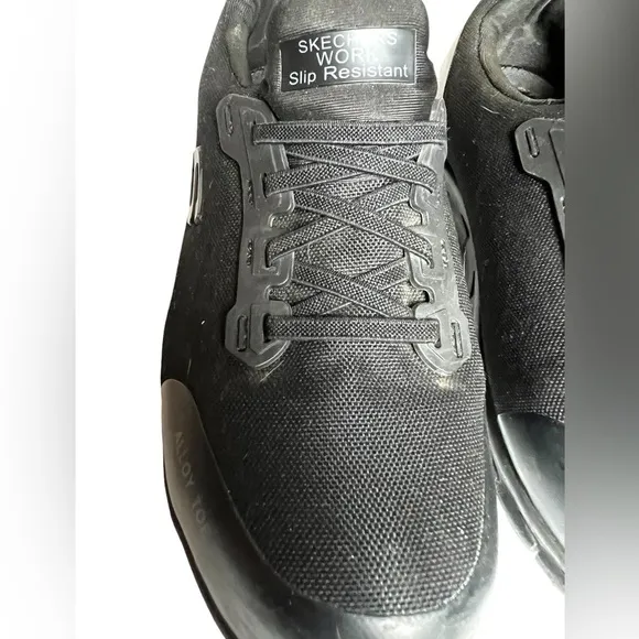 Skechers Jixie Sure Track Alloy Toe Slip Resistant Work Shoes Women’s Size 7.5‌‌