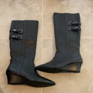 Sofft boots