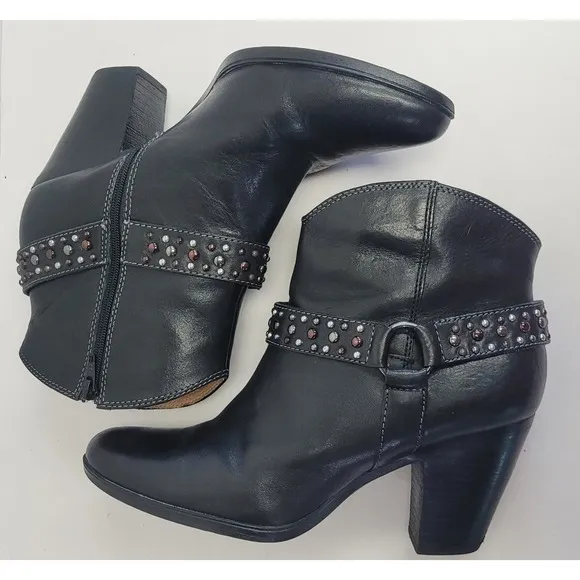 SOFFT Noreen Black Leather Studded Mixed Metals Harness Moto Ankle Booties 8.5 M