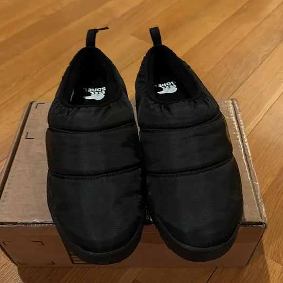 SORAL men’s ONA RMX Puffy Slip-On Shoes