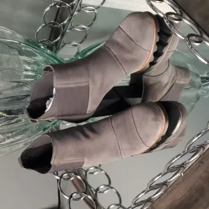 SOREL BEAUTIFUL ANKLE BOOTS