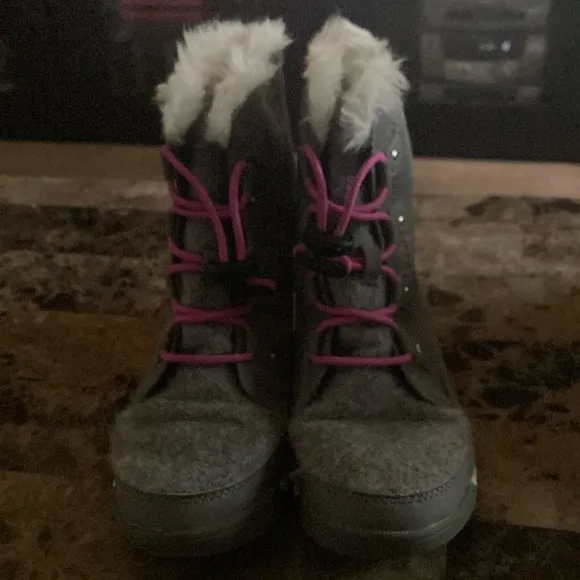 Sorel girl’s boots