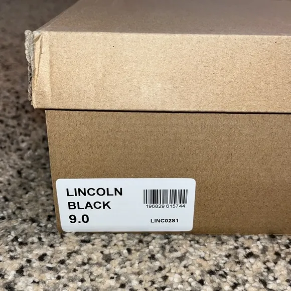 Steve Madden Lincoln Boots (Color: Black)