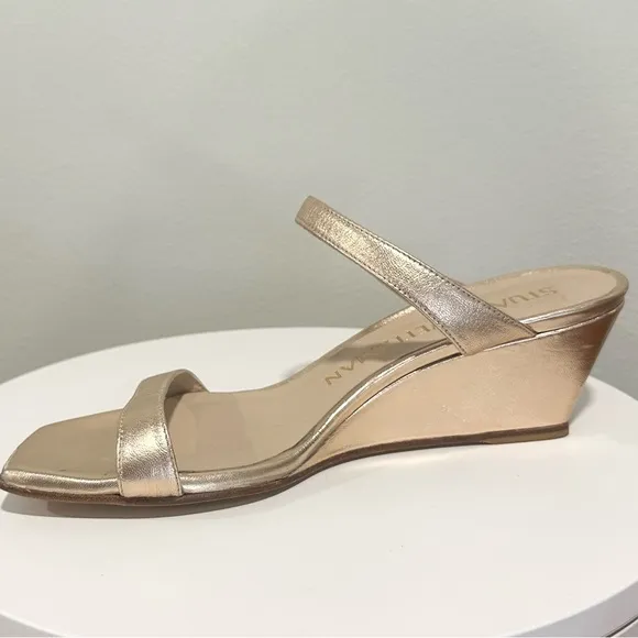 🌹STUART WEITZMAN🌹 Aleena Metallic Leather Wedge Sandals Size: 7B