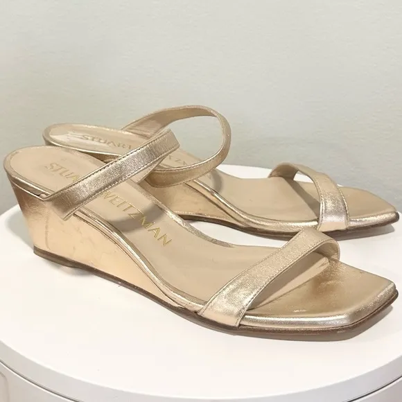 🌹STUART WEITZMAN🌹 Aleena Metallic Leather Wedge Sandals Size: 7B