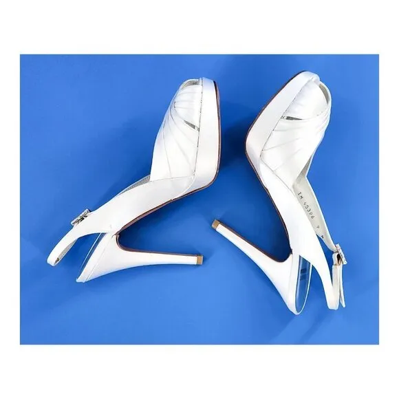 STUART WEITZMAN Bridal Satin Sandals Cream