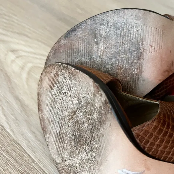 Stuart Weitzman Brown Safety Toffee King Cobra Sandals