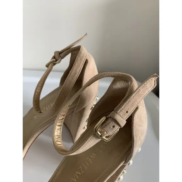 Stuart Weitzman Sz 9 More Pearls Suede Nude Tan Bisque Beige Shoe Sandals Heels