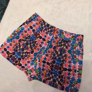 Super Fun Shorts 🌈 NWT!