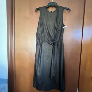 Taylor Dress From Nordstrom. Gold and Black Lurex Dress. Size 10 so Shimmery