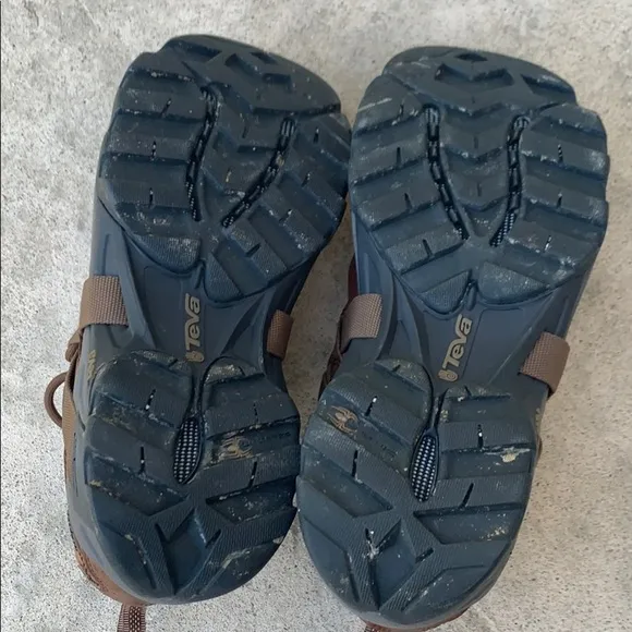 Teva Mens Ossagon Brown Waterproof Boots Size 9