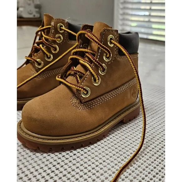 Timberland Classic Boot Baby Toddler Little Kid Boots High Top Size 5, PrimaLoft