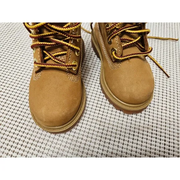 Timberland Classic Boot Baby Toddler Little Kid Boots High Top Size 5, PrimaLoft