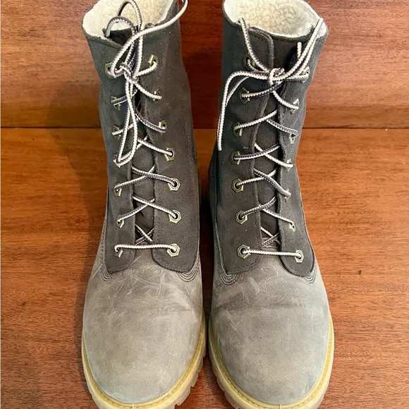 Timberland Eartkeepers grey boots