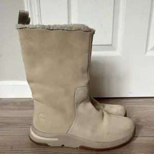 Timberland Mabel Town Pull On Beige Boots