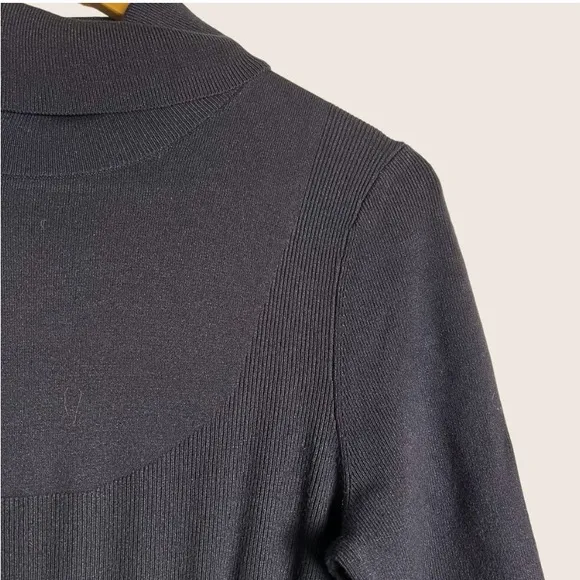 Toccin Ribbed Turtleneck Sweater Dress Midi Long Sleeve in Gray/Black Knit Small