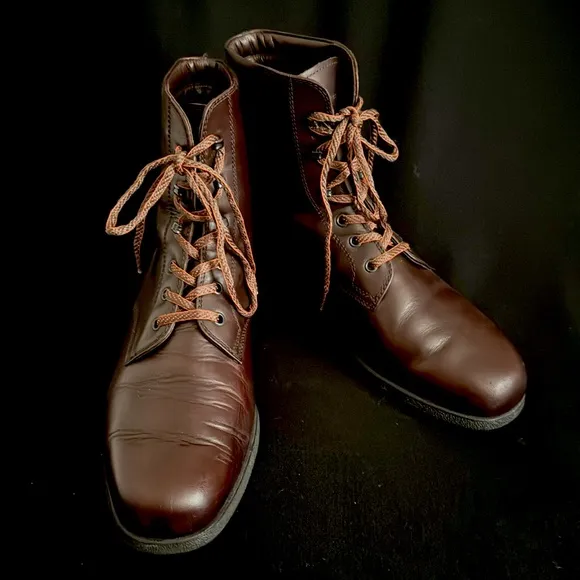 TOD’S Boots