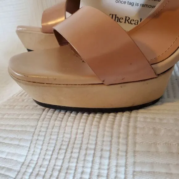 Tod's Italy Leather T-Bar Ankle Strap Platform‎ Heels Sandals Size 37.5