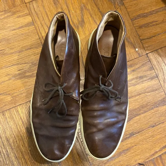 Tod’s lace up sneakers size 9 Brown