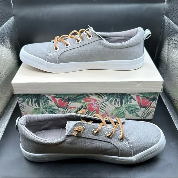 Tommy Bahama Women’s Barrel Tied Rawhide Laces Sneakers Gray Size 9.5 NWT