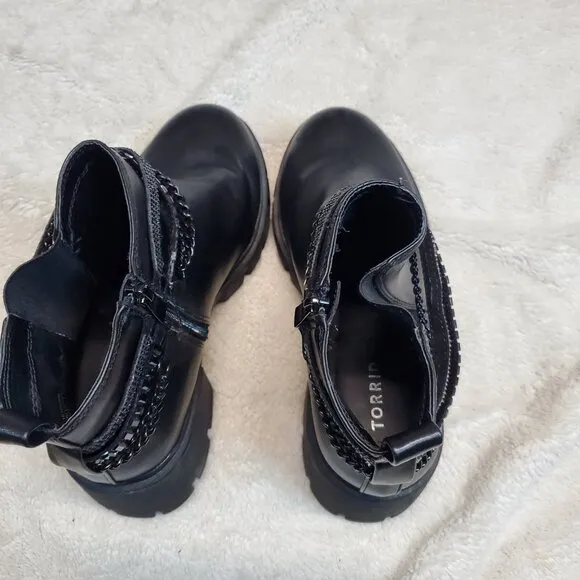 Torrid Black Chain Ankle Moto Biker Gothic Platform Ankle Boots 10 WW Extra Wide
