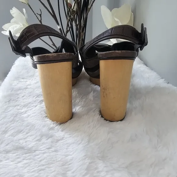 TORY BURCH Kayla Croc Leather Platform Sandals Heels