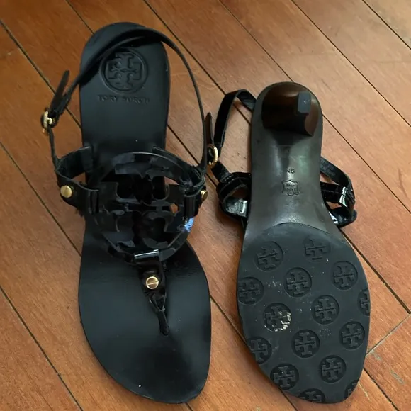 Tory Burch sandals Size 9