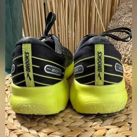 UEC BROOKS MEN’S Glycerin Black &amp; Neon Running Shoes Sneakers Size 14