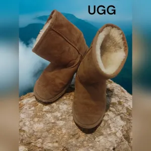 Ugg Australia leather big girls shoes us size 3