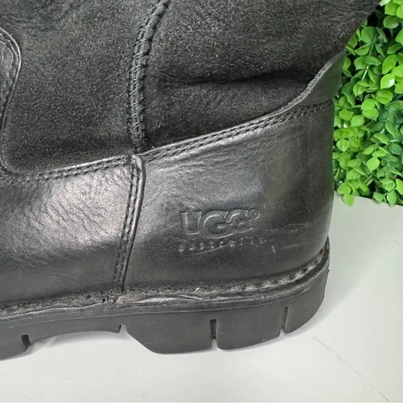 UGG Australia Men's 9 Beacon Black Leather Sheepskin Boots #5485