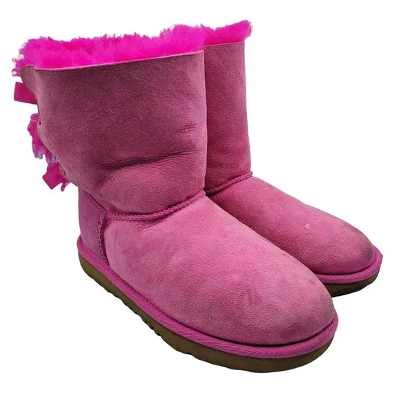 UGG Bailey Bow Girls 4 Pink Sheepskin Winter Cold Boots - 1017394K
