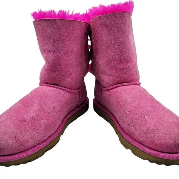 UGG Bailey Bow Girls 4 Pink Sheepskin Winter Cold Boots - 1017394K