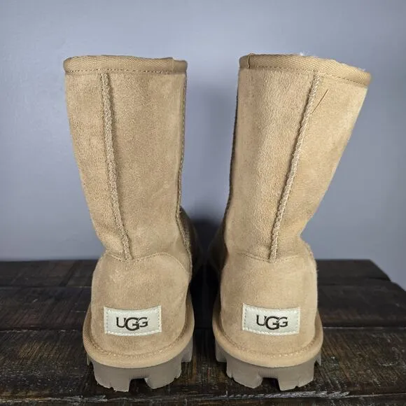 UGG Essential Short Classic Boot Womens Size 7 Boots Shoes Winter Suede Brown