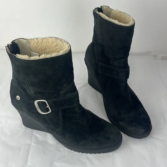 UGG Gisselle Boots