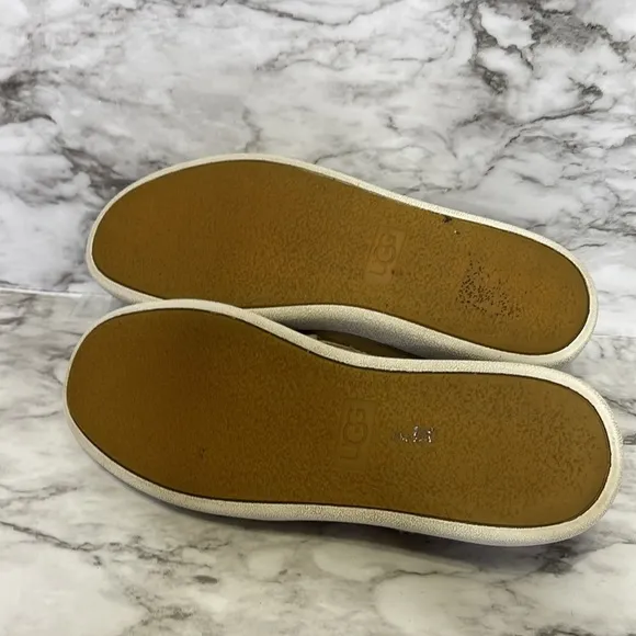 UGG Jass Slip On Suede Sneakers Shoes Gold Brown Chestnut Womens Sz 9