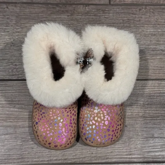 Ugg Jorie Spots Metallic Rainbow Shimmering Lined Sheepskin Boot Baby SZ 4/5 EUC
