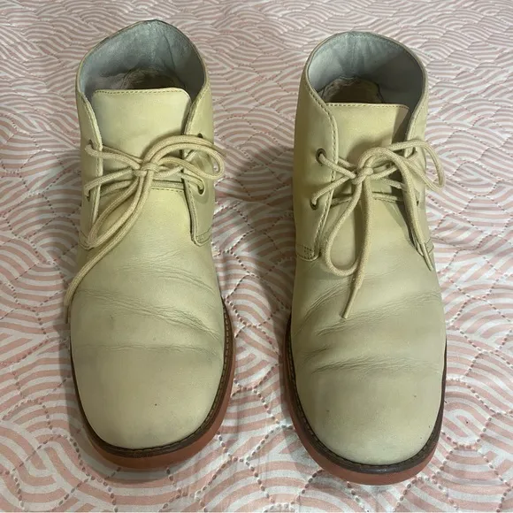 UGG Men's Leighton Lace Up Chukka boots