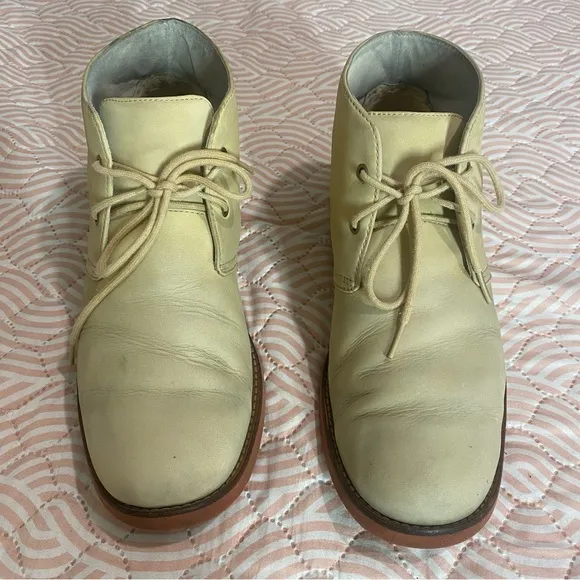 UGG Men's Leighton Lace Up Chukka boots