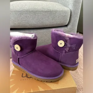 UGG Mini Bailey Button Boots