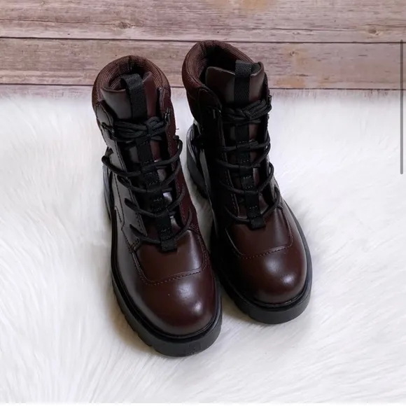 UGG Women's Tioga Waterproof Leather Hiking Style Boots burgundy