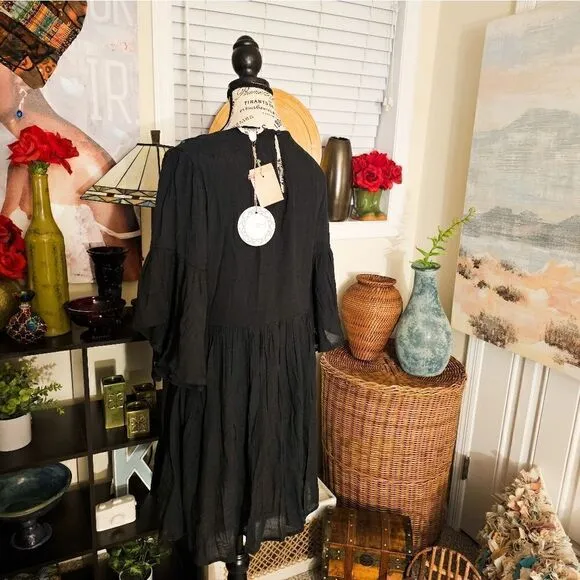 Umgee USA Rayon Blend Embroidered Babydoll Boho Dress. M fit