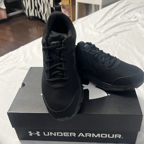 Under Amour Charged Men’s  UA Charged Assert 10 Running Shoes under armor