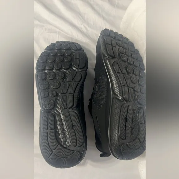 Under Amour Charged Men’s  UA Charged Assert 10 Running Shoes under armor