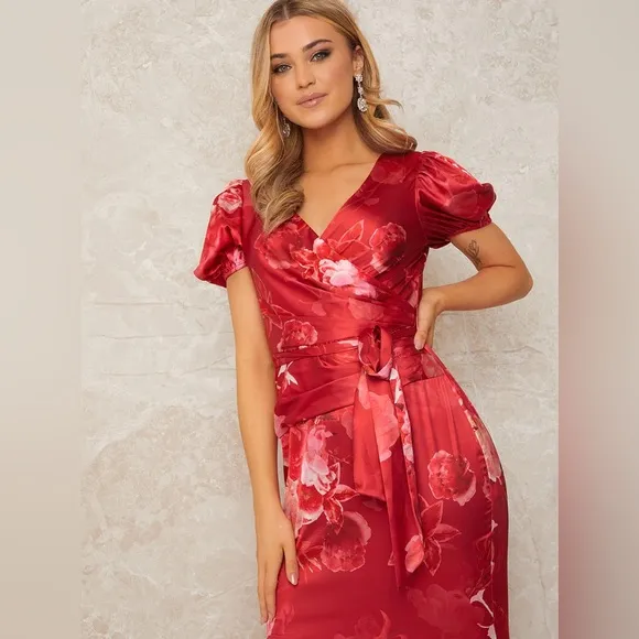 V Neck Puff Sleeve Floral Midi Dress by Chi Chi London
