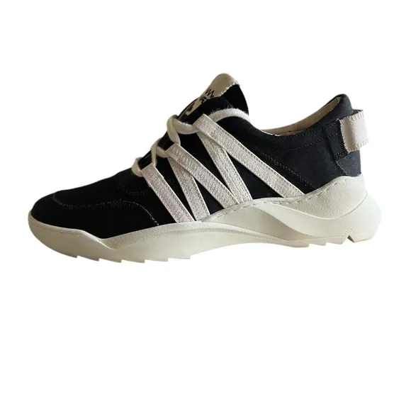 VAER - GRO BLACK